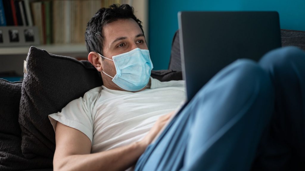 vaccinat covid boala