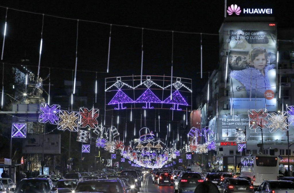 LUMINITE-DE-CRACIUN-BUCURESTI