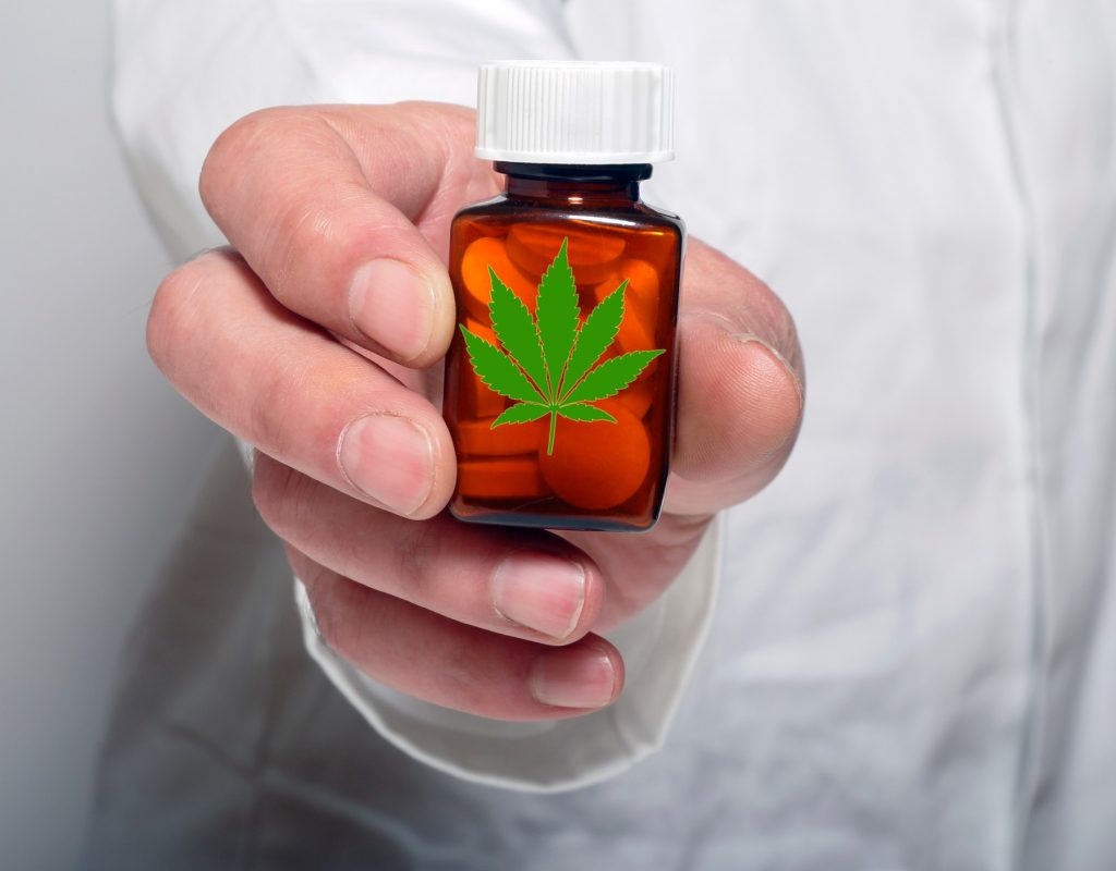 Consumul de marijuana amplifică durerea de după operație și necesită mai multă anestezie