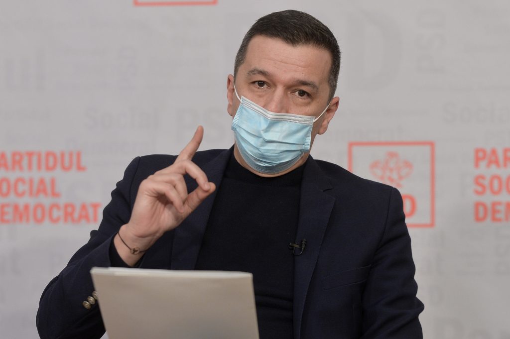 Sorin Grindeanu cu mască pe față.
