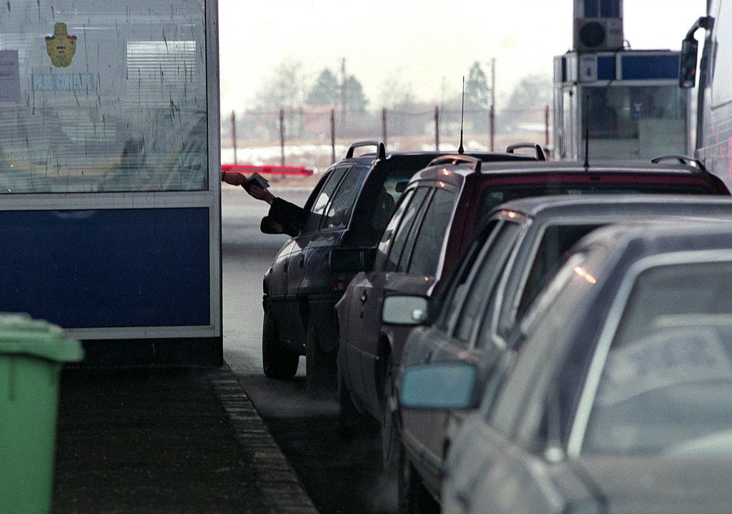 intrare-țară