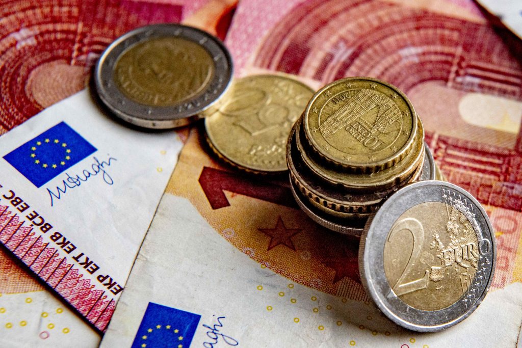 EURO
