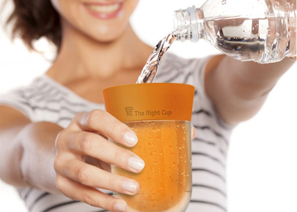 Bea doi litri de apă pe zi: Realitate sau ficțiune?