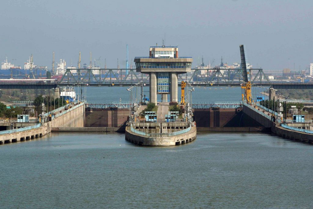 Peste 115 oameni au murit în doar câteva luni, în construcția Canalului Dunăre - Marea Neagră. Azi se fac 36 de ani de atunci