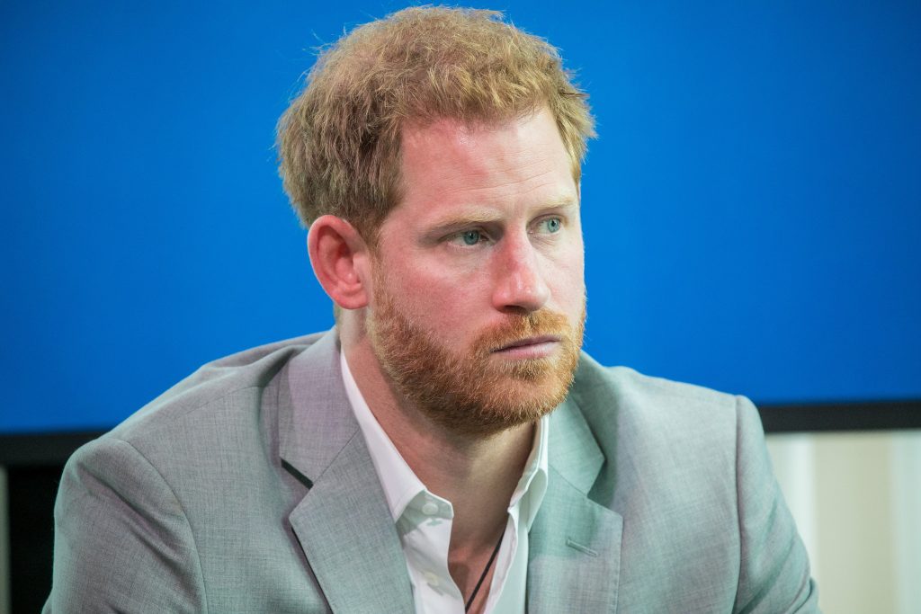 Prinţul Harry a semnat prefaţa unei cărţi dedicată copiilor care se confruntă cu pierderea unei persoane dragi